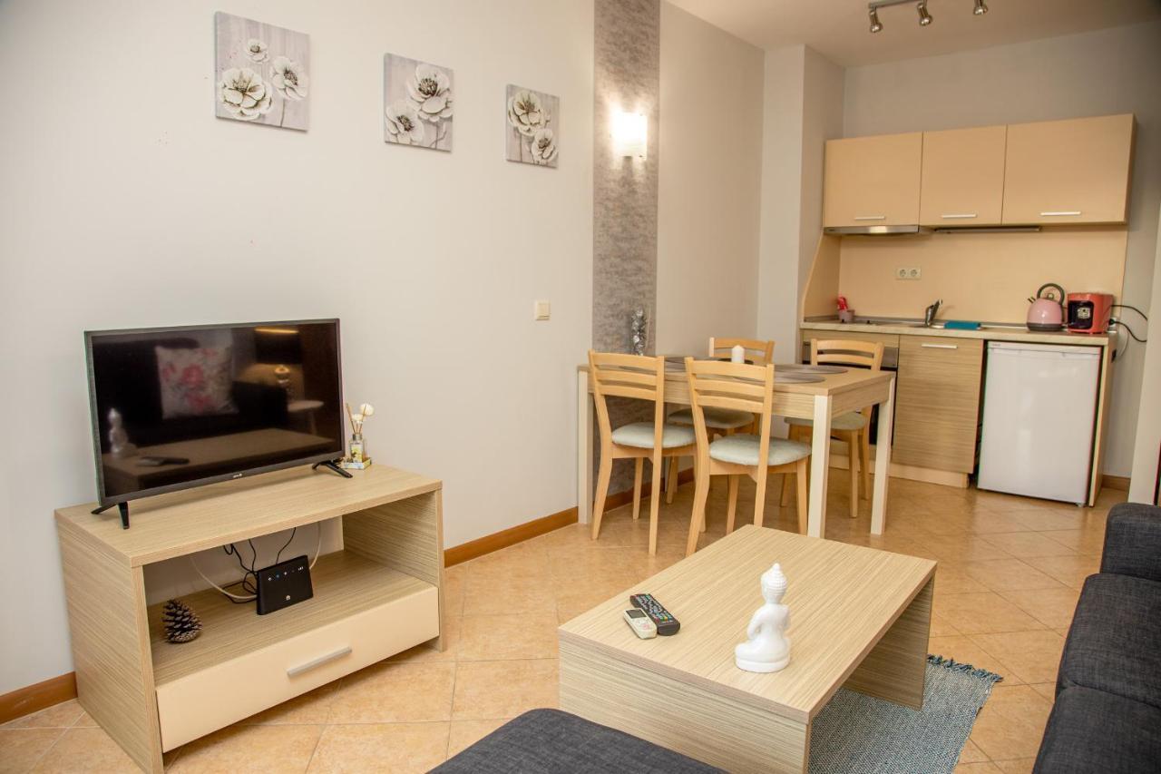 סאני ביץ' Sunny Apartment In A Complex With A Pool And Gym By Flаt Manаger מראה חיצוני תמונה